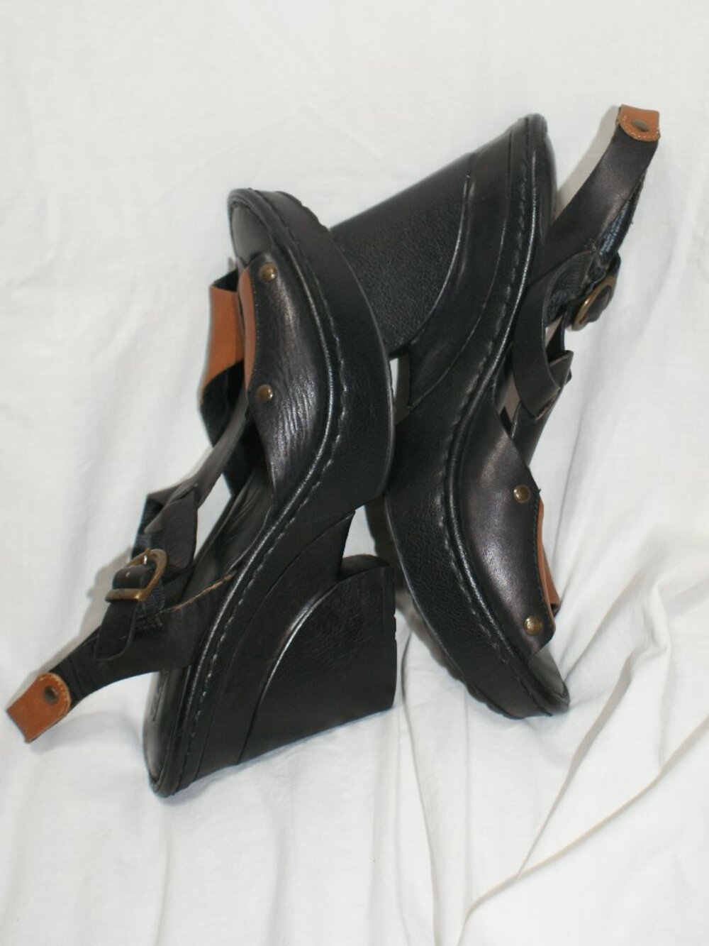 Born Leather Wedge 2-Tone Platform Sandals - Black & Tan - Size 8 - BRAND NEW - Picture 14 of 16